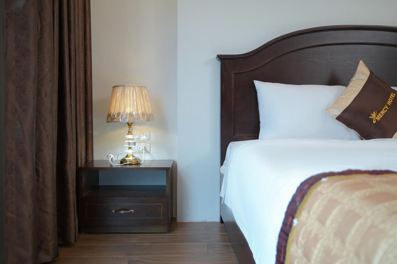 Mercy Hotel Hanoi Exterior photo